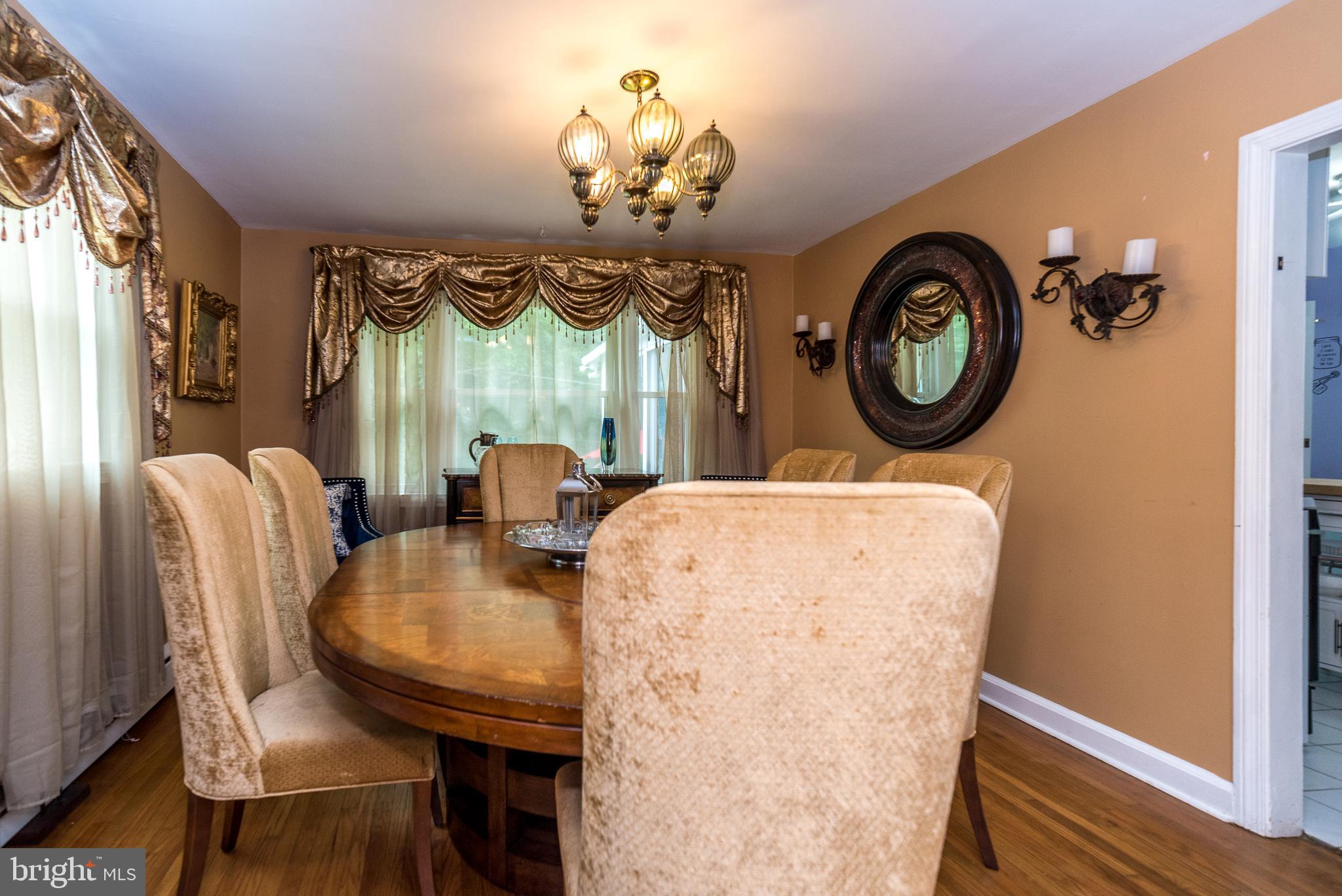 1122 Burmont Road Drexel Hill, PA 19026 - Photo 17 of 53 Dining Room