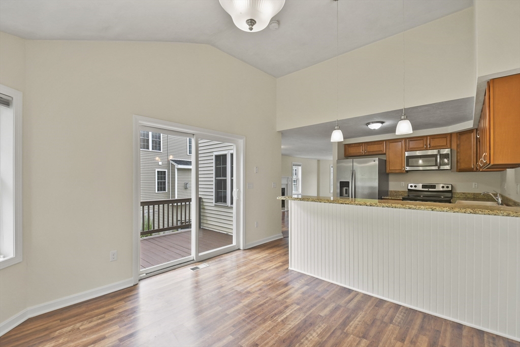 21 Bittersweet Boulevard Worcester, MA 01607 - Photo 10 of 20 Gallery Image 10