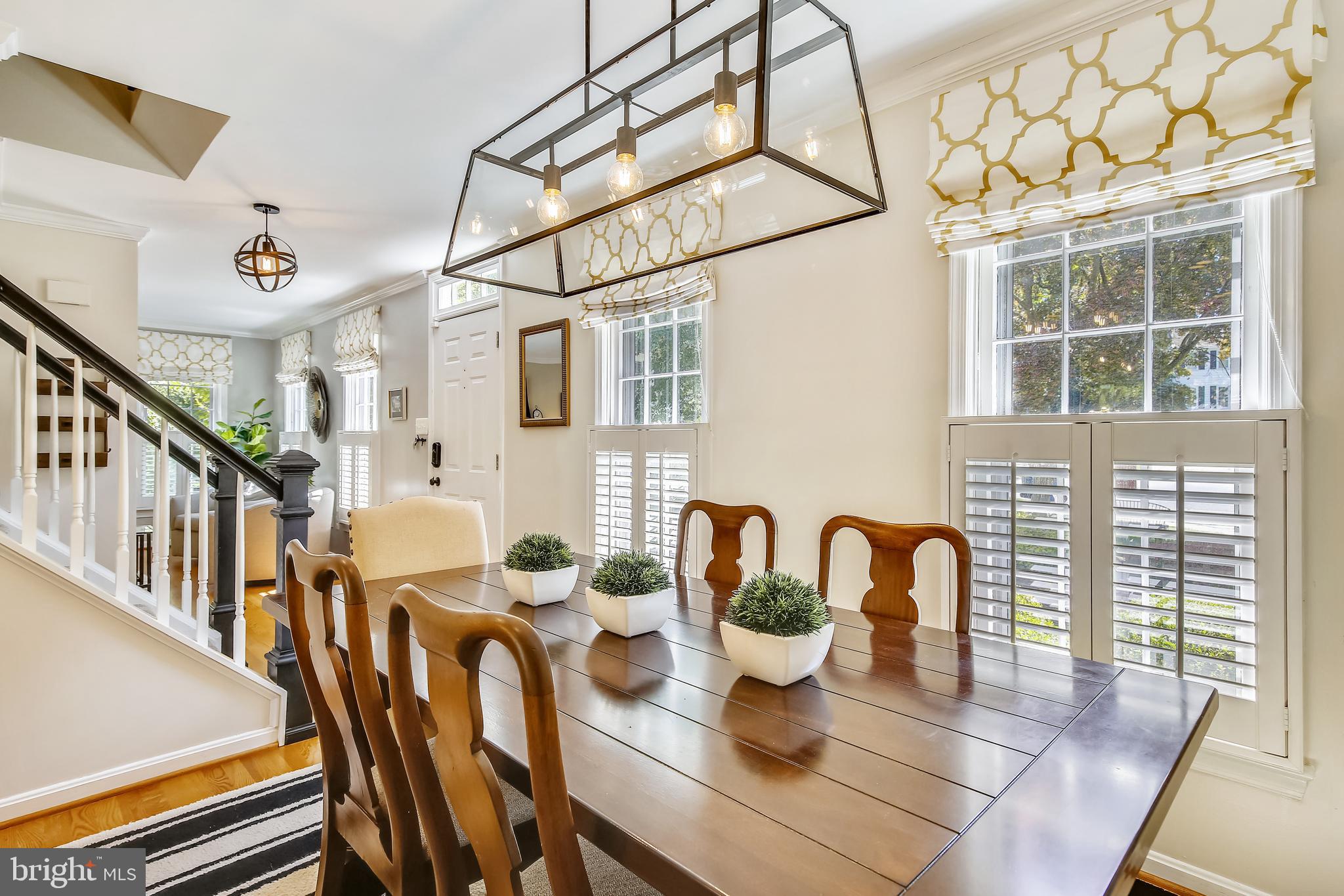 11693 Stockbridge Lane Reston, VA 20194 - Photo 14 of 59 Dining Room