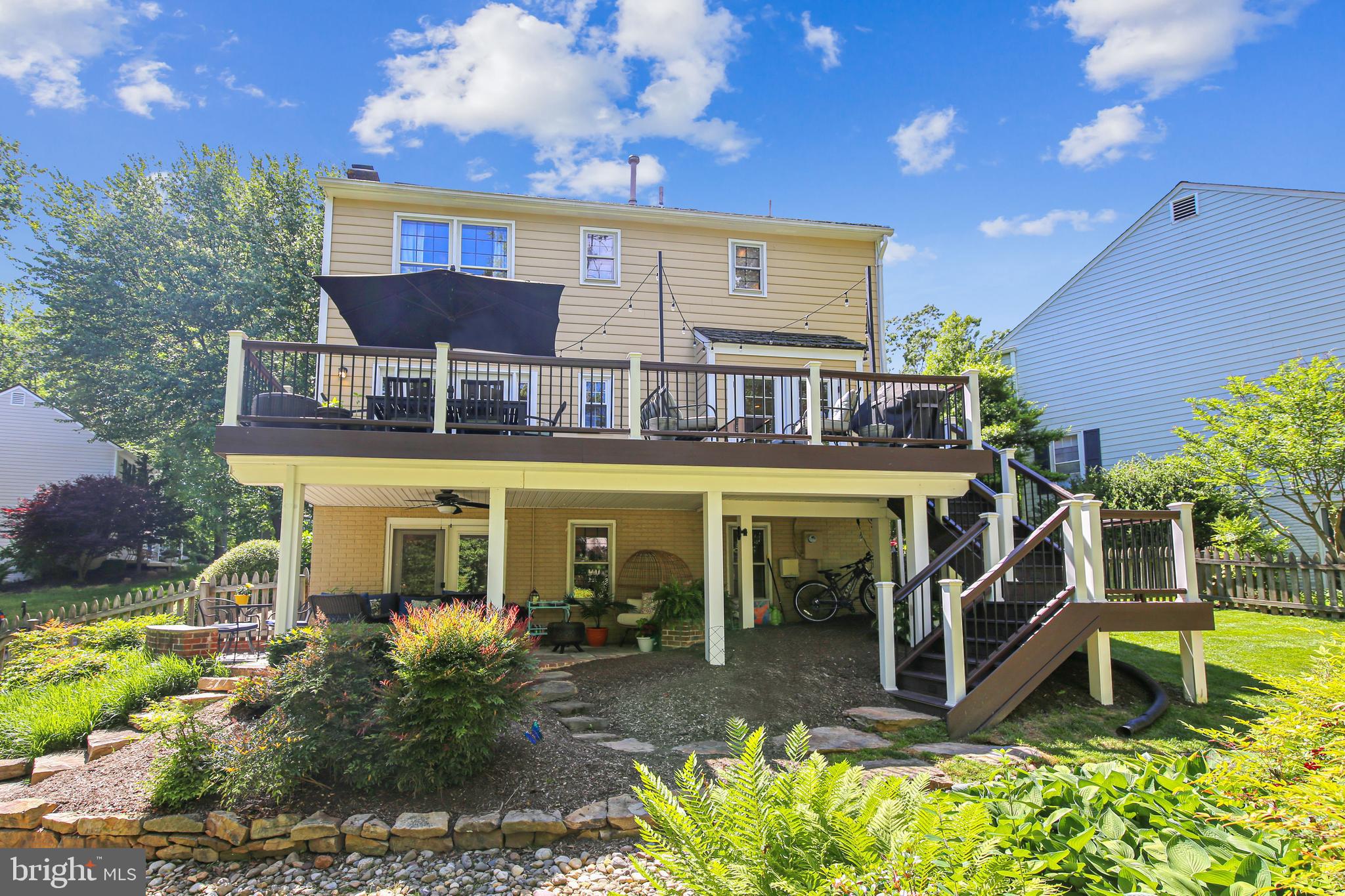 11693 Stockbridge Lane Reston, VA 20194 - Photo 3 of 59 New Expanded Deck and Lower Level Patio