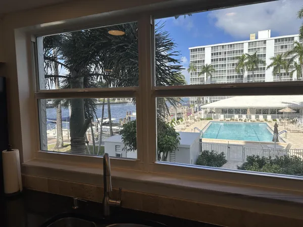 $3,000 | 3310 South Ocean Boulevard, Unit 225D, Highland Beach, FL 33487