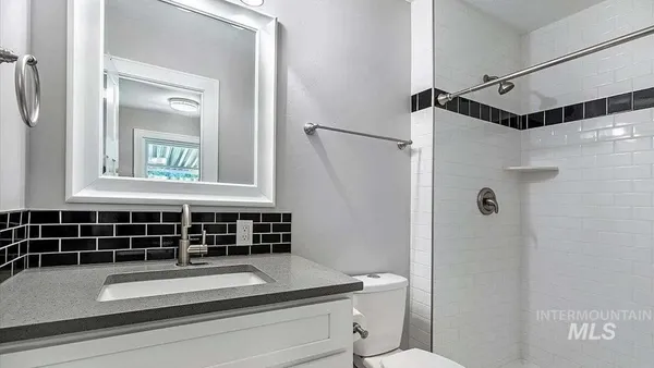 $569,000 | 291 Lincoln Street, Twin Falls, ID 83301