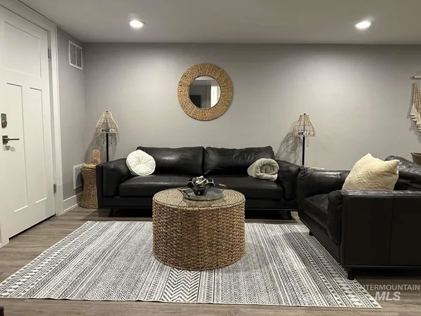 $569,000 | 291 Lincoln Street, Twin Falls, ID 83301