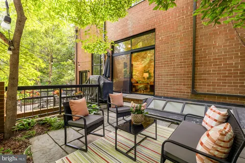 $899,000 | 3515 17th Street Northwest, Unit 9, Washington, DC 20010