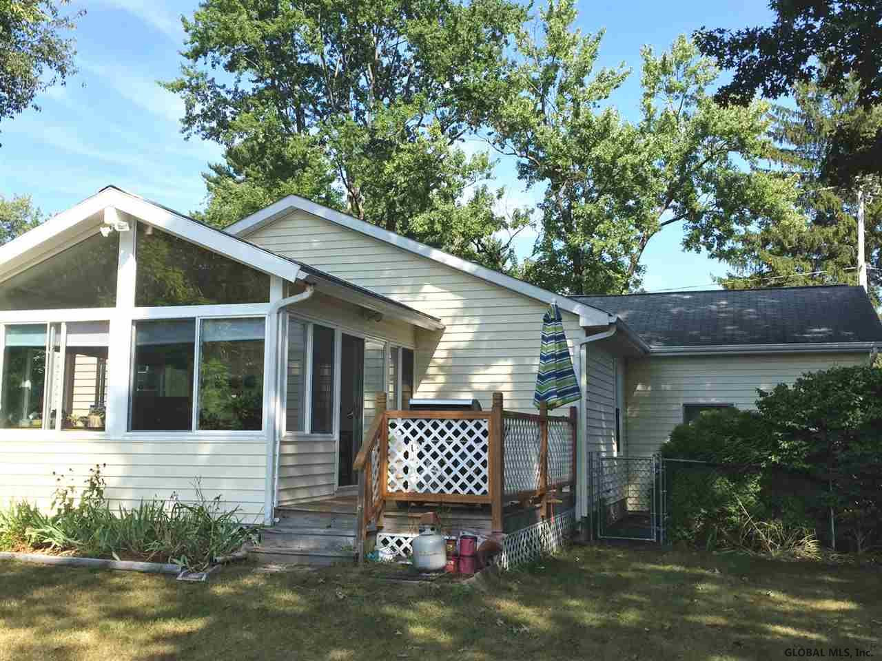 79 Montray Road Queensbury, NY 12804 - Photo 4 of 15 Photo 4