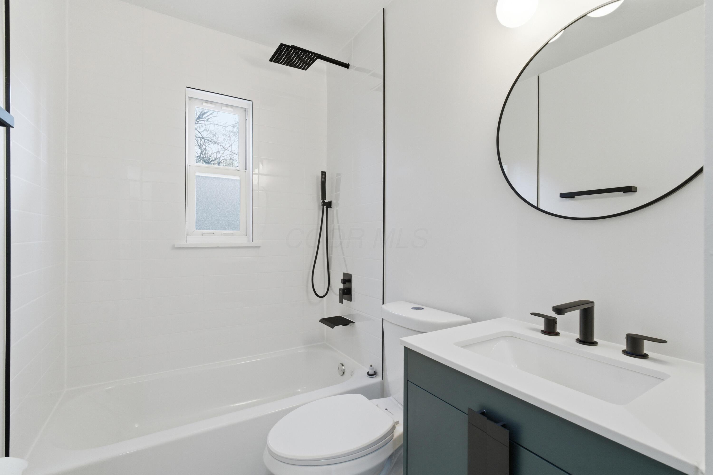 228 South Ashburton Road Columbus, OH 43213 - Photo 11 of 17 dsc04631