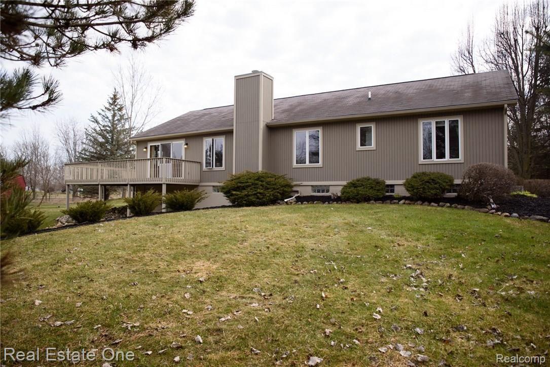 6211 Golf Club Road Howell, MI 48843 - Photo 38 of 42 DSP_7999.jpg