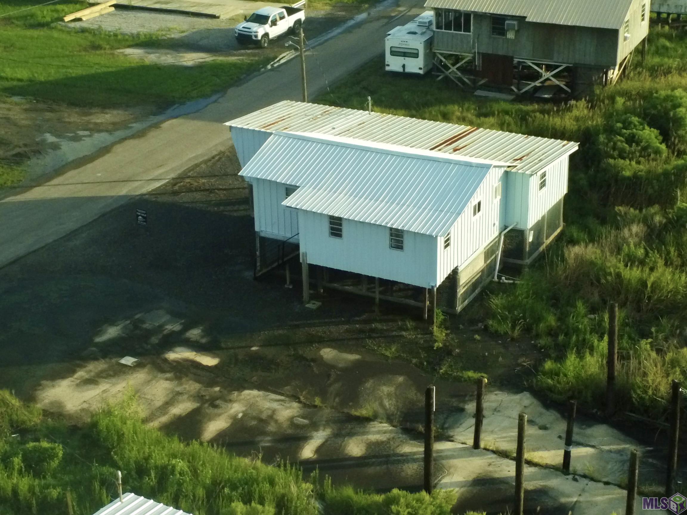 1058 Four Point Road Dulac, LA 70353 - Photo 18 of 19