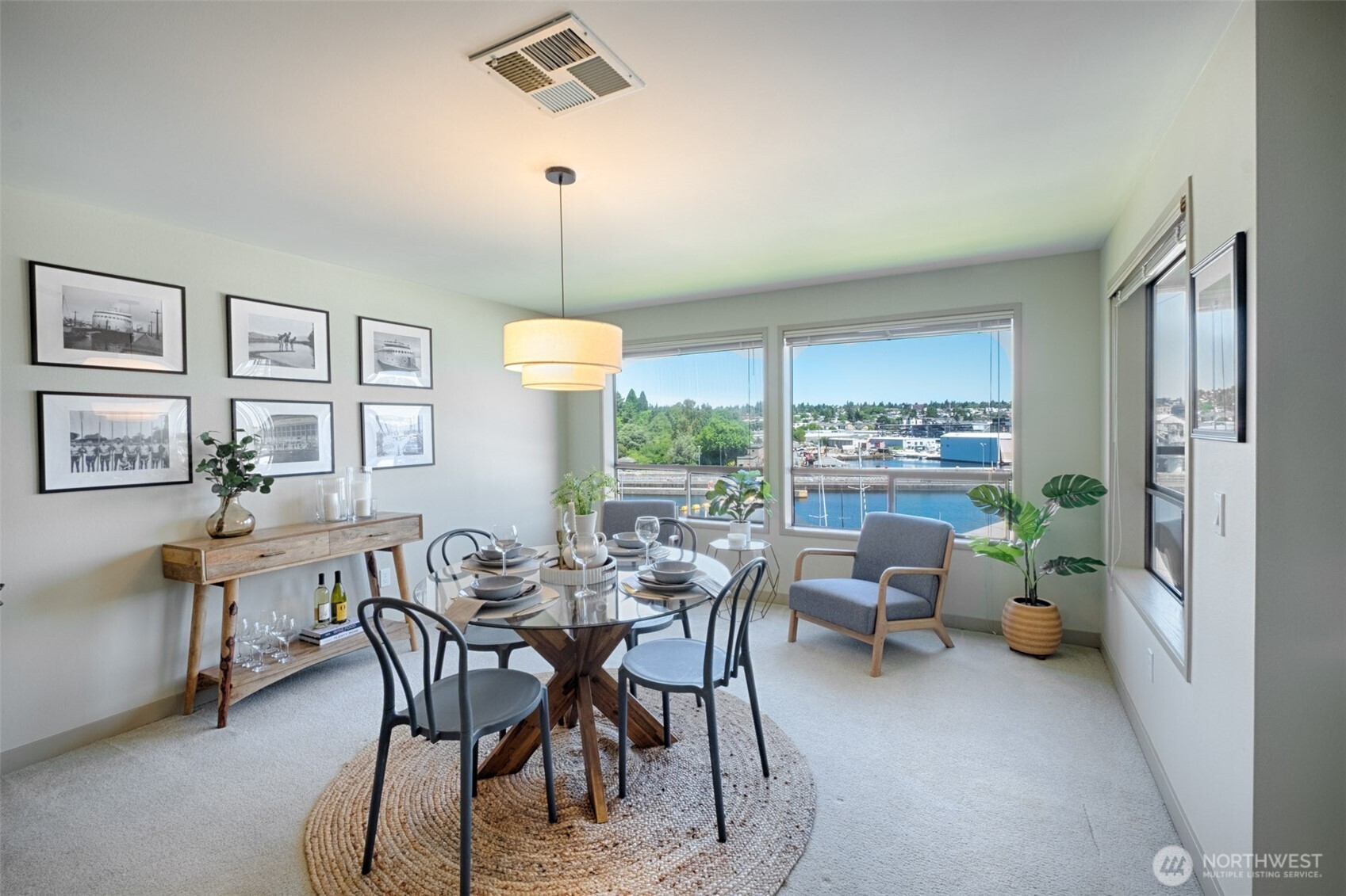 3100 West Commodore Way, Unit 307 Seattle, WA 98199 - Photo 15 of 40 Gallery Image 15