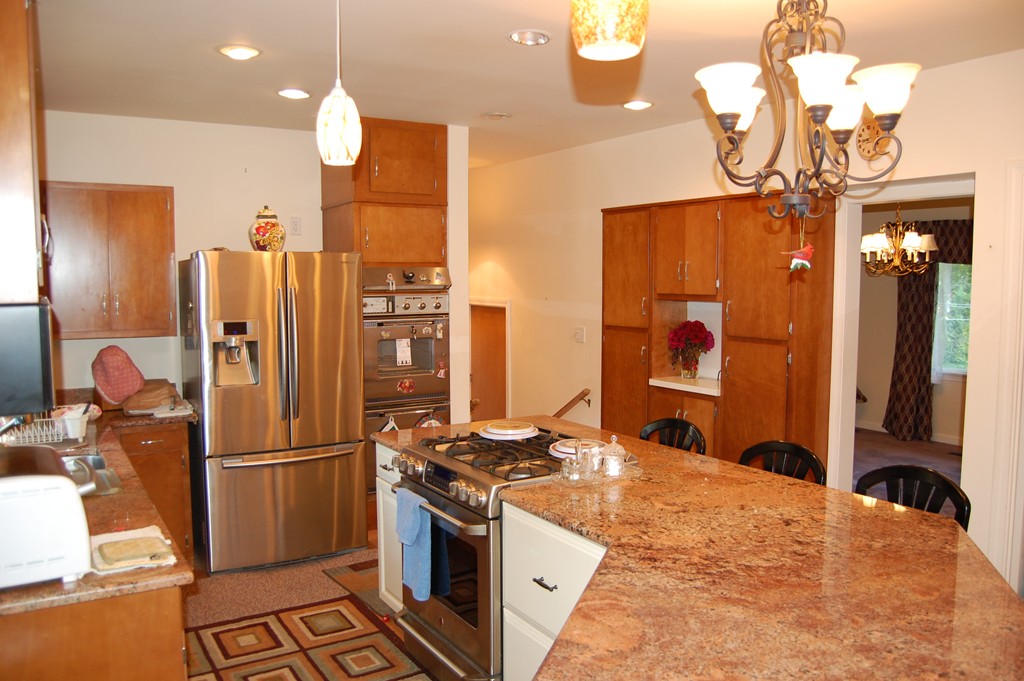 110 Westview Road Lowell, MA 01851 - Photo 18 of 21 Gallery Image 18