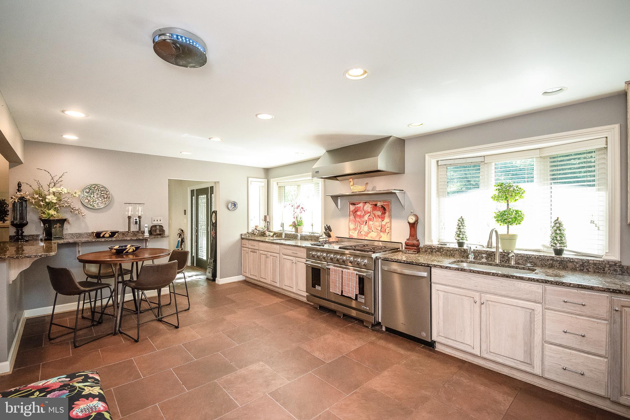 7700 Eden Roc Way Baltimore, MD 21208 - Photo 2 of 53 Gallery Image 2
