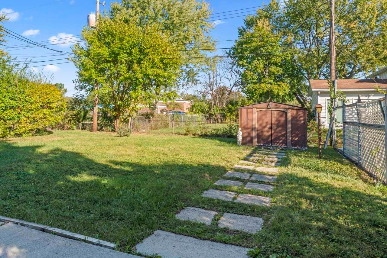 2244 Balmoral Road Columbus, OH 43229 - Photo 6 of 31 DSC04023