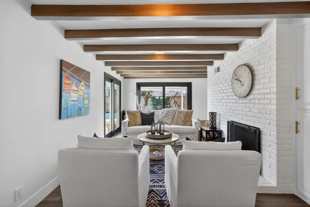 $949,000 | 2910 Huntington Road, Sacramento, CA 95864