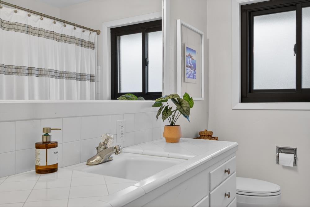 2910 Huntington Road Sacramento, CA 95864 - Photo 20 of 43