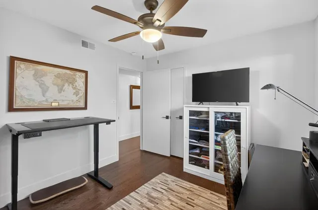 $949,000 | 2910 Huntington Road, Sacramento, CA 95864