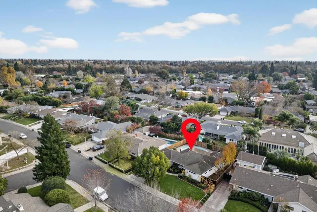 $949,000 | 2910 Huntington Road, Sacramento, CA 95864