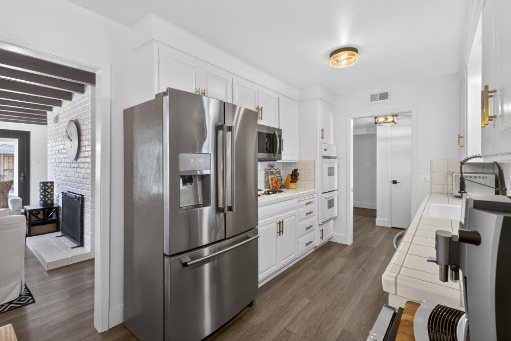 2910 Huntington Road Sacramento, CA 95864 - Photo 8 of 43