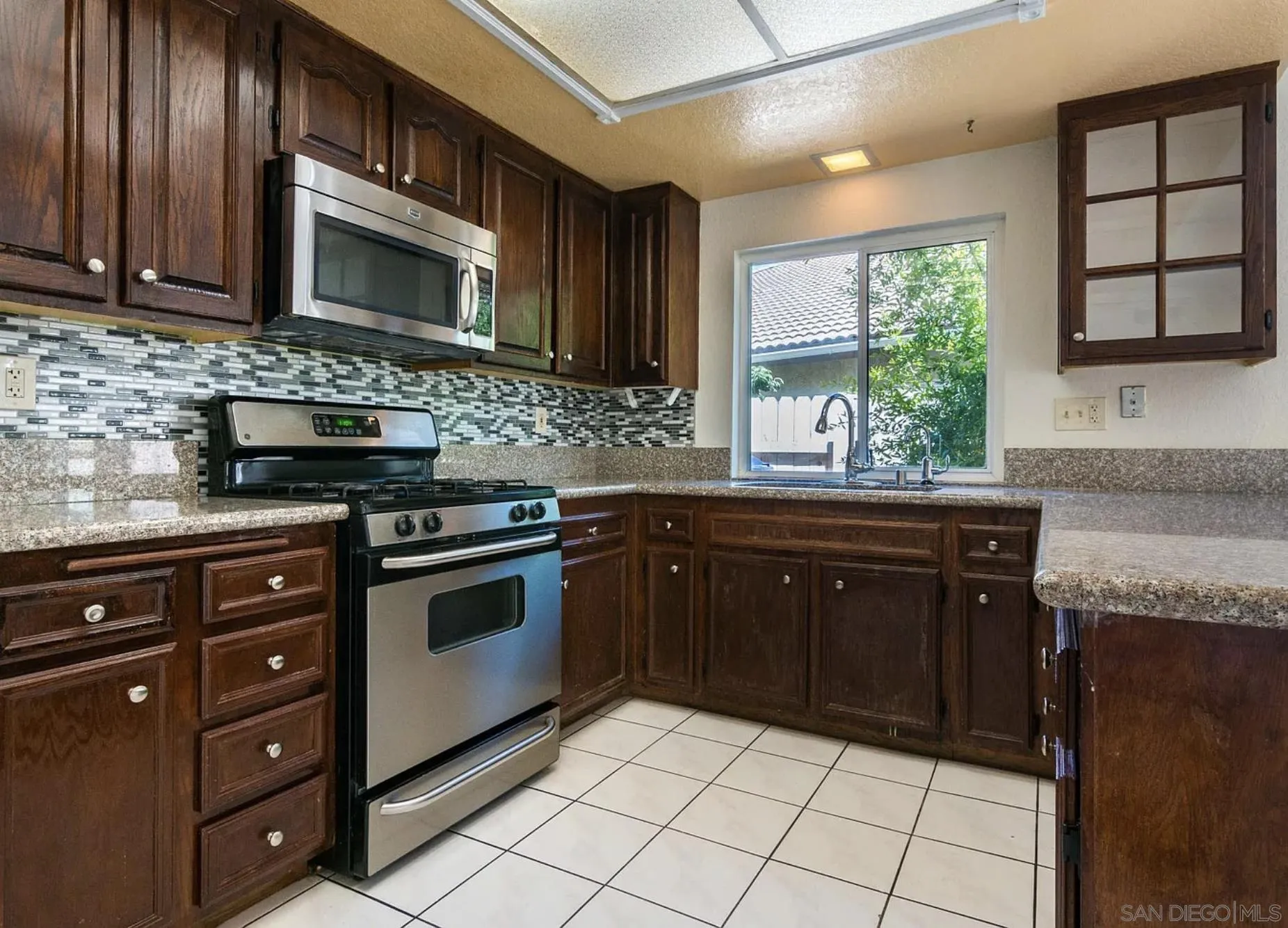11485 Spitfire Road San Diego, CA 92126 - Photo 5 of 19 Gallery Image 5