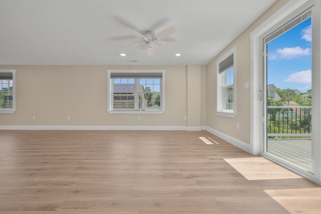10 13th Street Wareham, MA 02558 - Photo 6 of 28