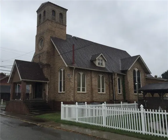 $295,000 | 605 Centennial Avenue, New Galilee, PA 16141