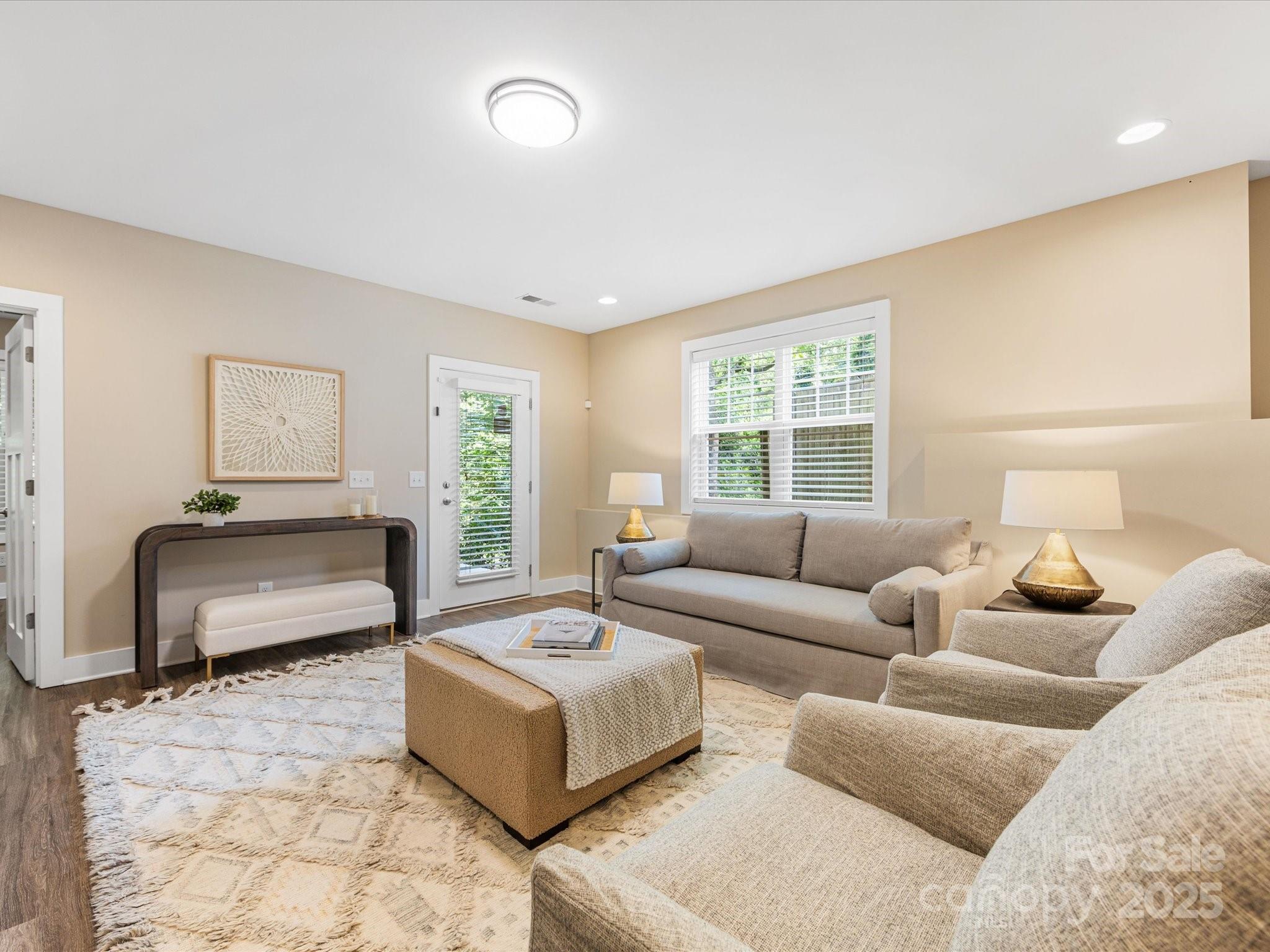 5210 Valley Stream Road Charlotte, NC 28209 - Photo 27 of 41 Gallery Image 27