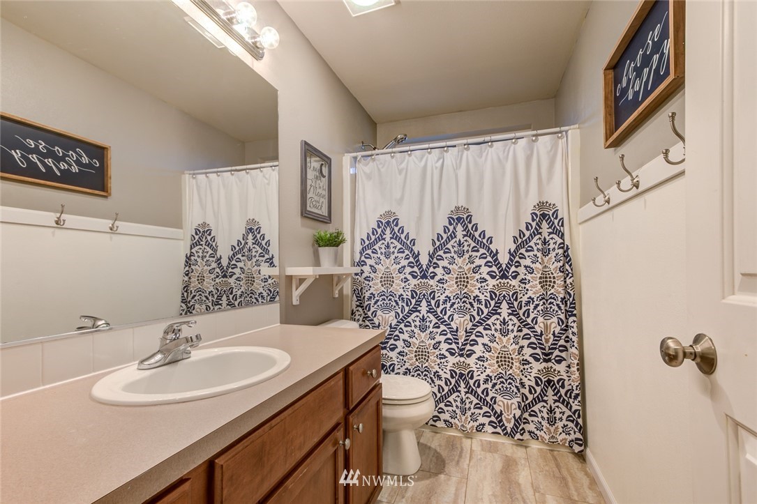 16131 Parkside Way Southeast Renton, WA 98058 - Photo 18 of 26 Gallery Image 18
