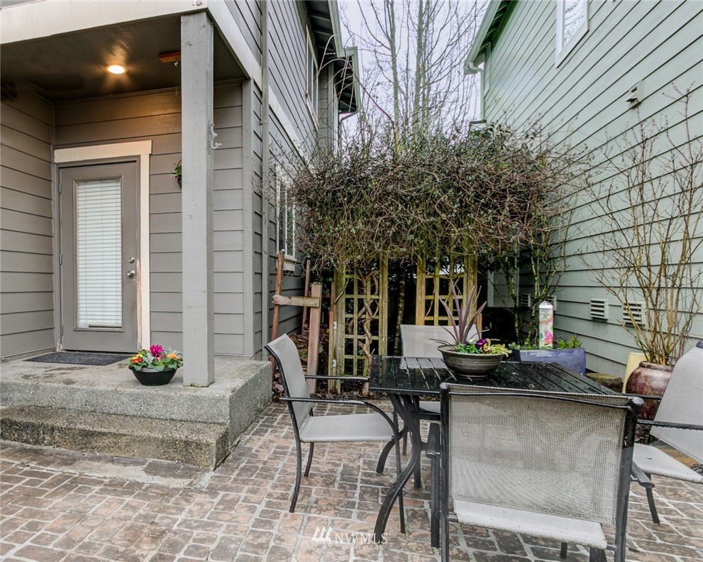 16131 Parkside Way Southeast Renton, WA 98058 - Photo 21 of 26 Gallery Image 21