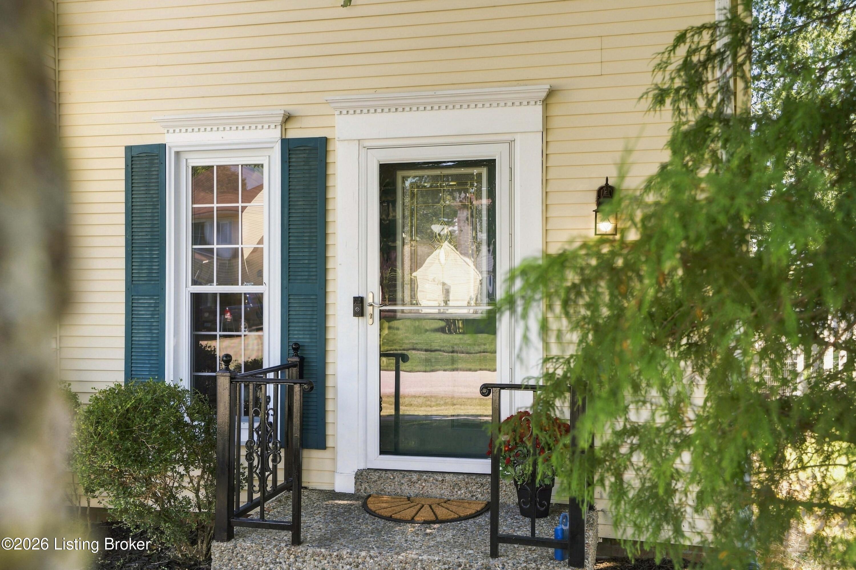 220 Rolling Ridge Way Simpsonville, KY 40067 - Photo 8 of 48 18_Front_Door_Entry