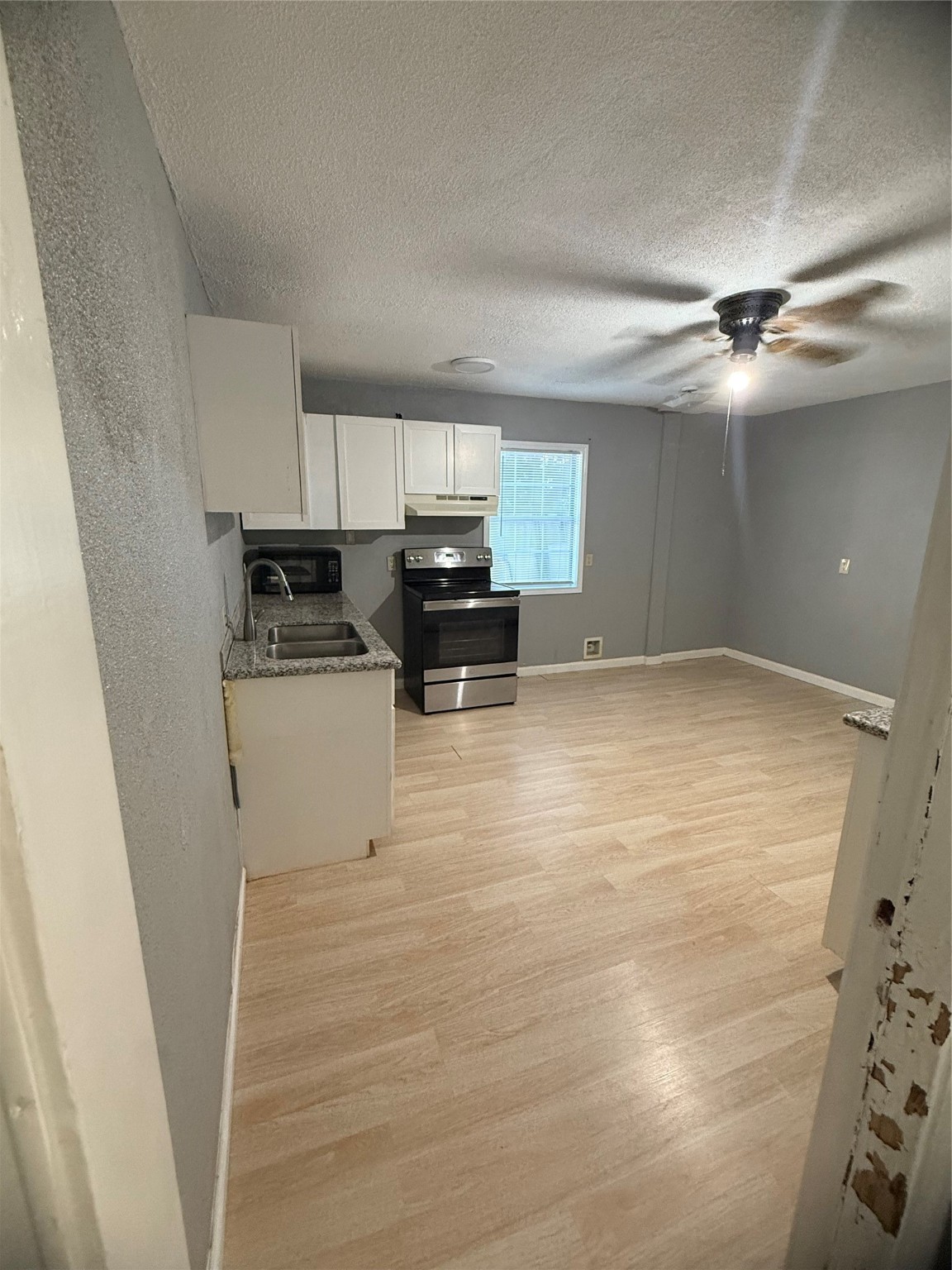 8412 Peekskill Lane Houston, TX 77075 - Photo 10 of 45 spacious kitchen with fridge connections and space for a dining table