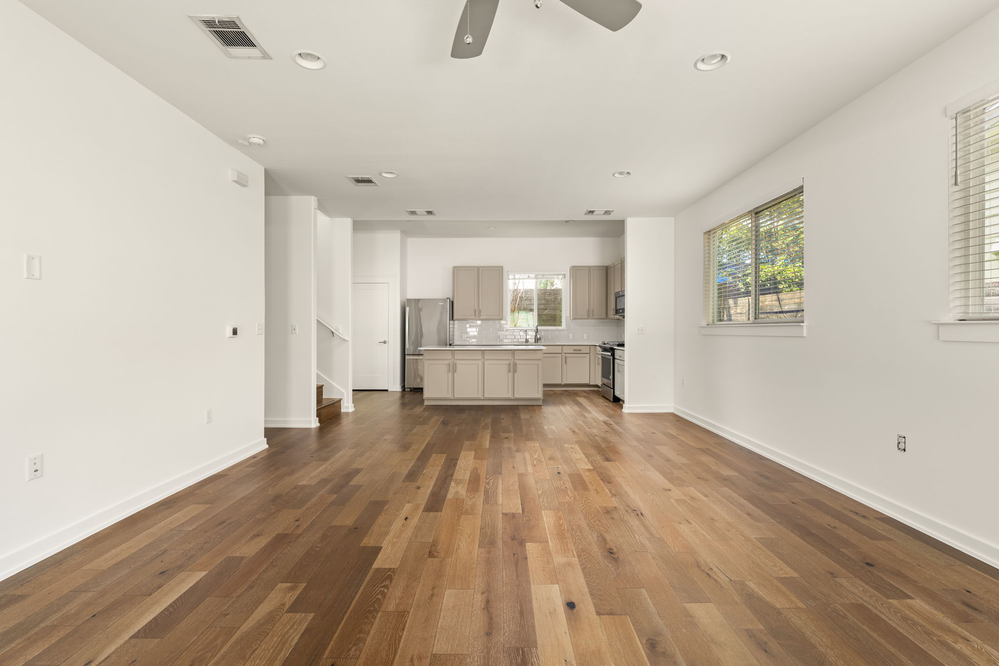 6800 Menchaca Road, Unit 9 Austin, TX 78745 - Photo 4 of 29