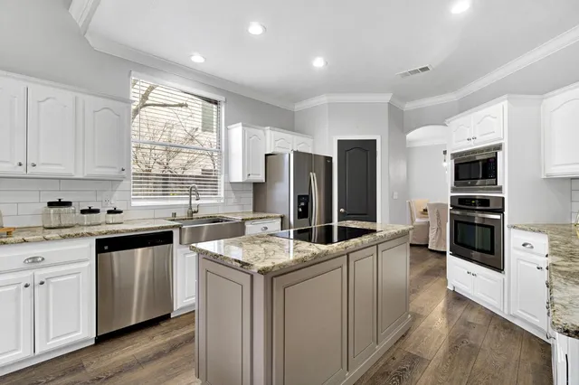 $739,900 | 1780 North Bush Avenue, Clovis, CA 93619