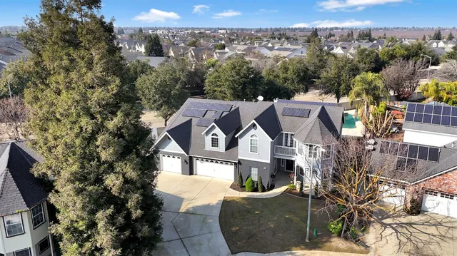 $739,900 | 1780 North Bush Avenue, Clovis, CA 93619