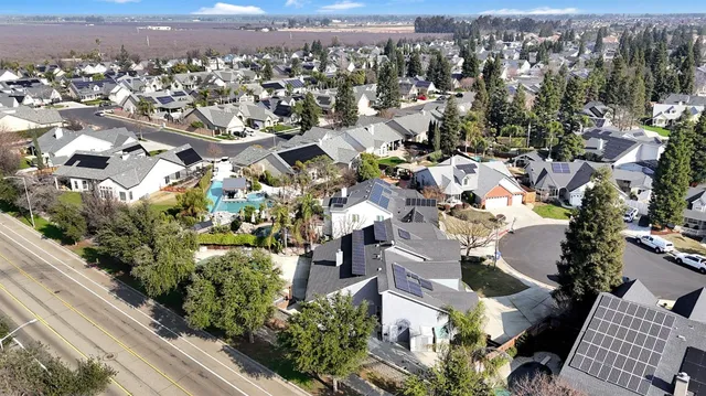 $739,900 | 1780 North Bush Avenue, Clovis, CA 93619