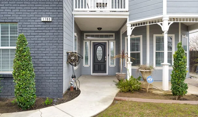 $739,900 | 1780 North Bush Avenue, Clovis, CA 93619