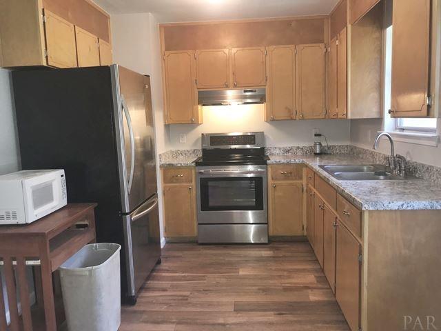 1119 Conference Road Cantonment, FL 32533 - Photo 11 of 35 Gallery Image 11