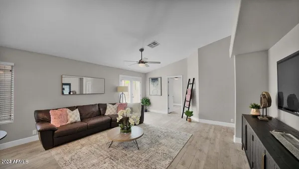 $2,700 | 15442 North 86th Lane, Peoria, AZ 85382