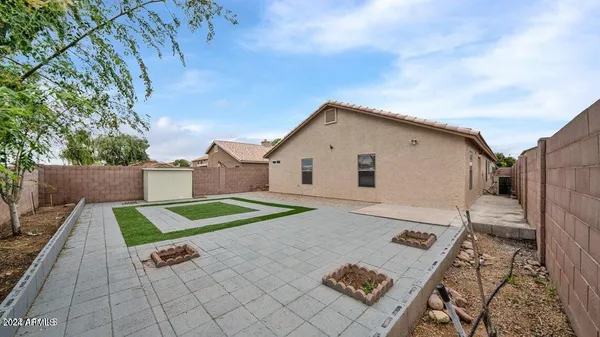 $2,700 | 15442 North 86th Lane, Peoria, AZ 85382