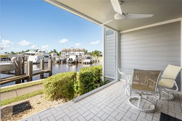 $470,000 | 2140 Spyglass Lane, Unit 116, Vero Beach, FL 32963