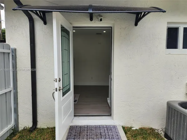 a view of a walk in closet