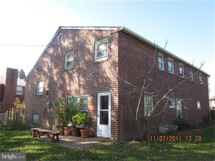 9993 Verree Road Philadelphia, PA 19115 - Photo 13 of 14 Exterior Side