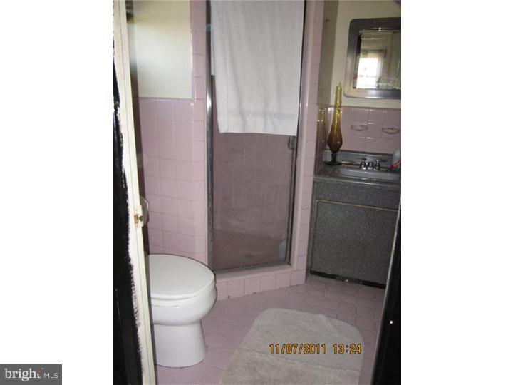 9993 Verree Road Philadelphia, PA 19115 - Photo 7 of 14 Master Bathroom