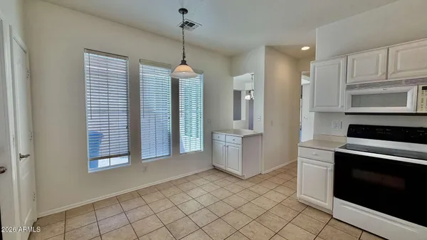 $1,800 | 21930 East Calle De Flores, Queen Creek, AZ 85142