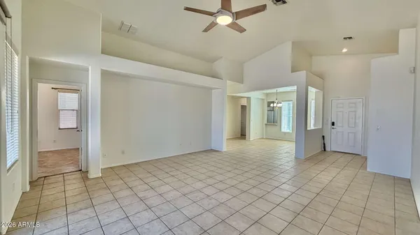 $1,800 | 21930 East Calle De Flores, Queen Creek, AZ 85142