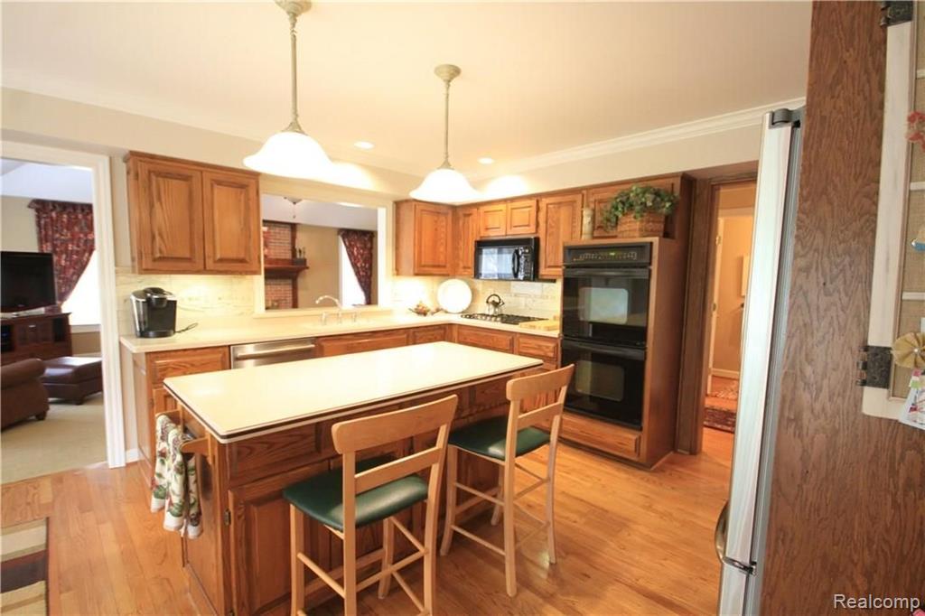 1266 Pebble Pointe Drive Rochester, MI 48307 - Photo 32 of 52