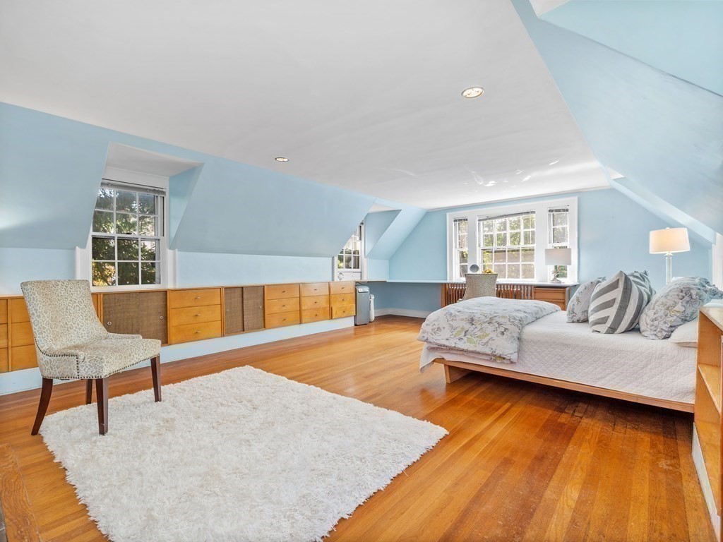 107 Dover Road Wellesley, MA 02482 - Photo 17 of 33