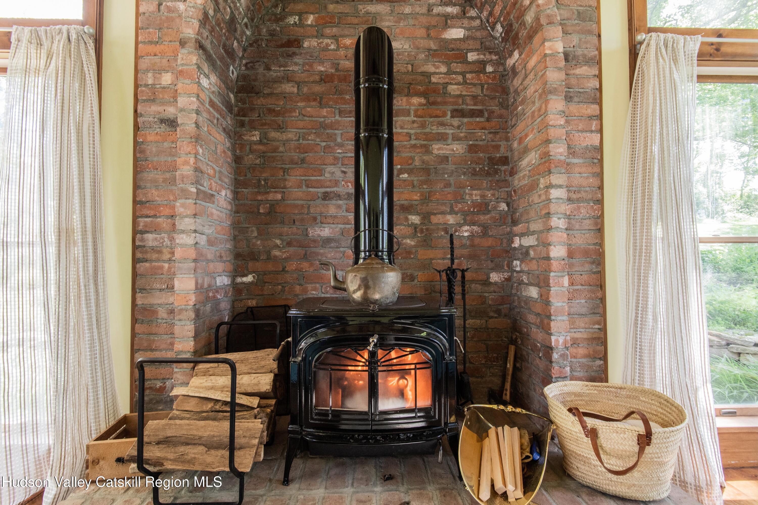 136 Rombout Road LaGrange, NY 12603 - Photo 4 of 38 ROMBOUT RETREAT R-1074