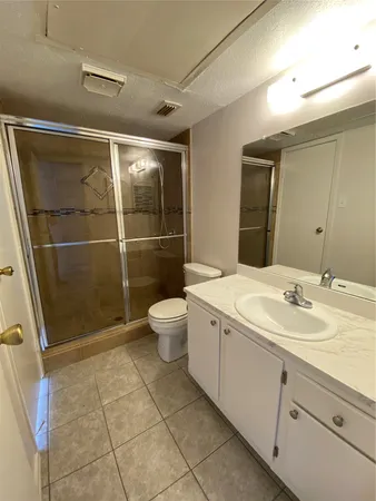 $1,200 | 14777 Wunderlich Drive, Unit 2105, Houston, TX 77069