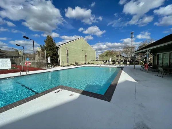 $1,200 | 14777 Wunderlich Drive, Unit 2105, Houston, TX 77069