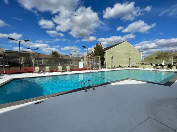 $1,200 | 14777 Wunderlich Drive, Unit 2105, Houston, TX 77069