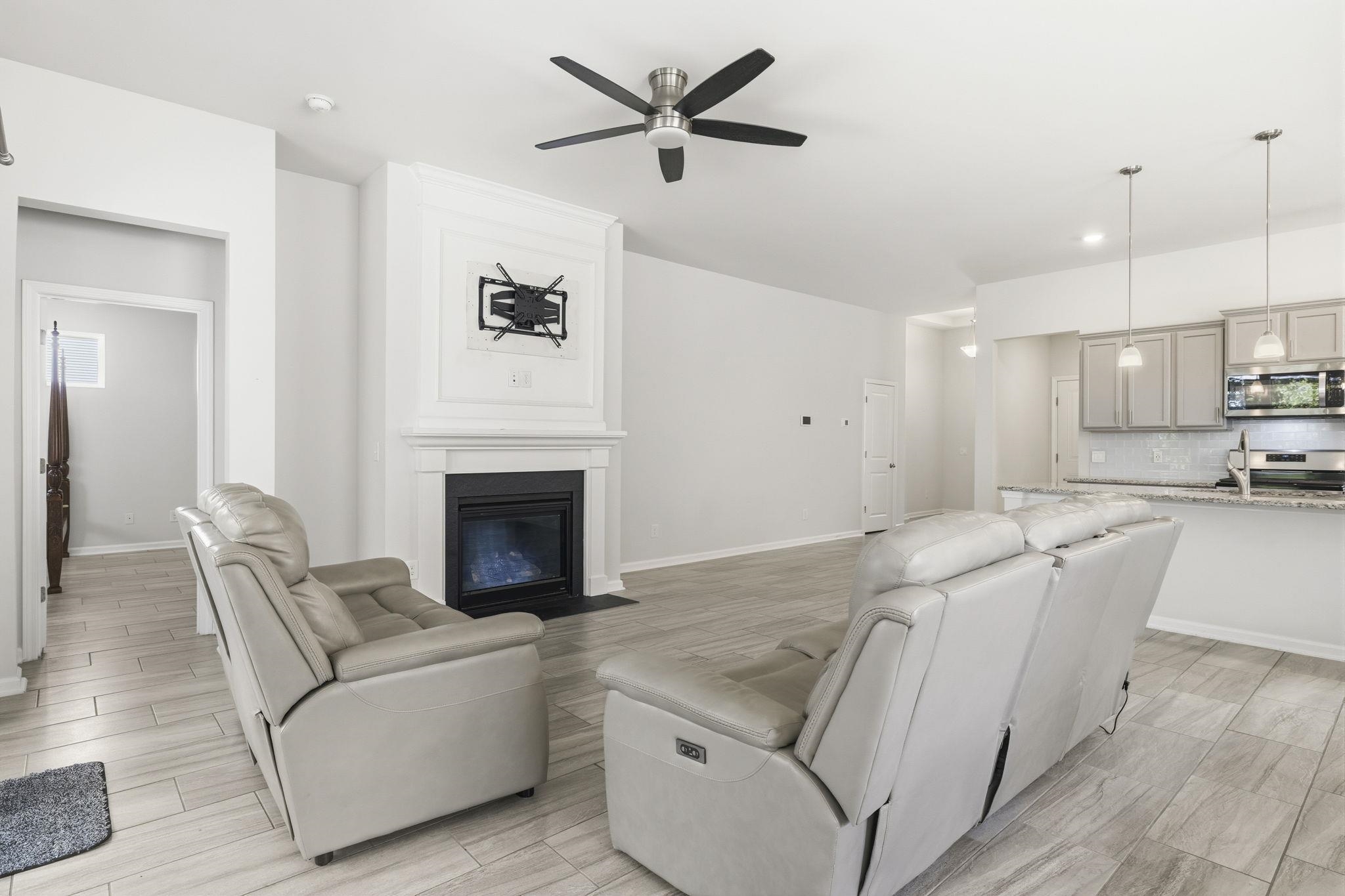 183 Juniata Loop Little River, SC 29566 - Photo 8 of 47 Gallery Image 8
